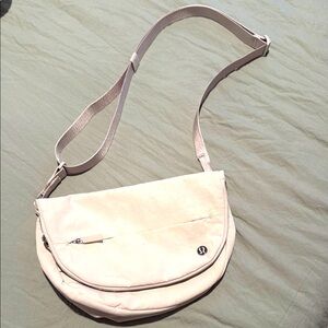 Lululemon Athletica Cream Crossbody Bag with Adjustable Strap